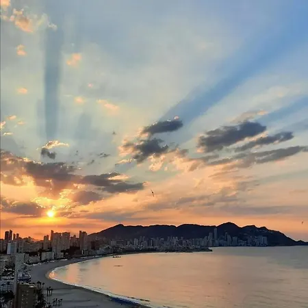 Cielo De Poniente